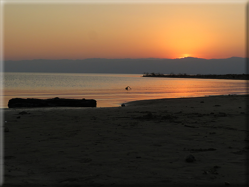 foto Tramonto sul Mar Morto